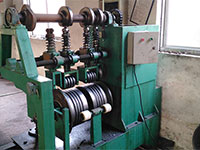 缩口翻边波纹机